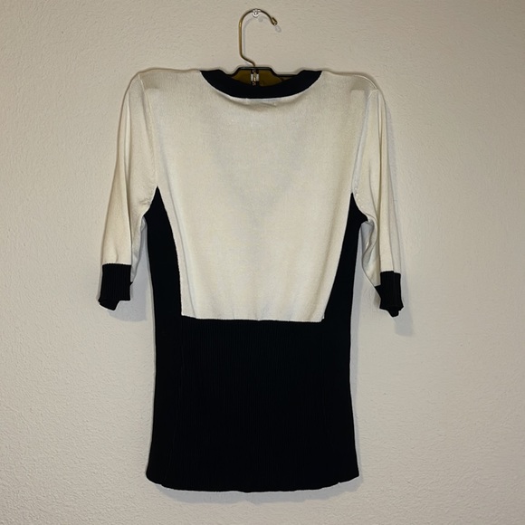 Cache top - Picture 2 of 4